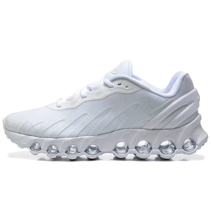 NIKE Air Max DN8