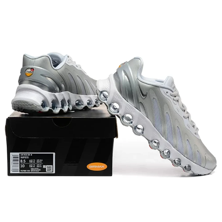NIKE Air Max DN8