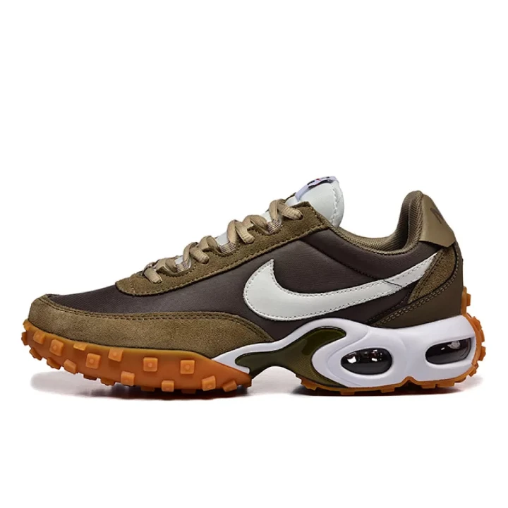NIKE Air Max "Waffle Racer"