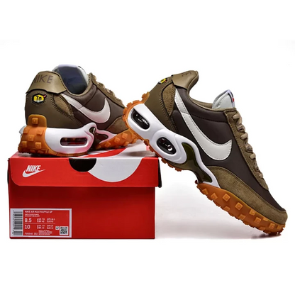 NIKE Air Max "Waffle Racer"
