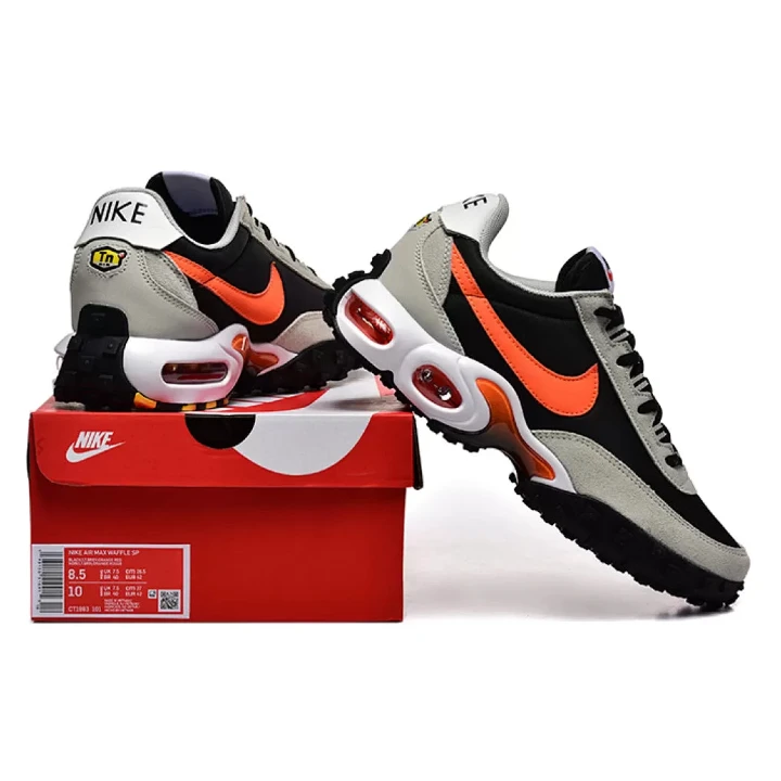 NIKE Air Max "Waffle Racer"