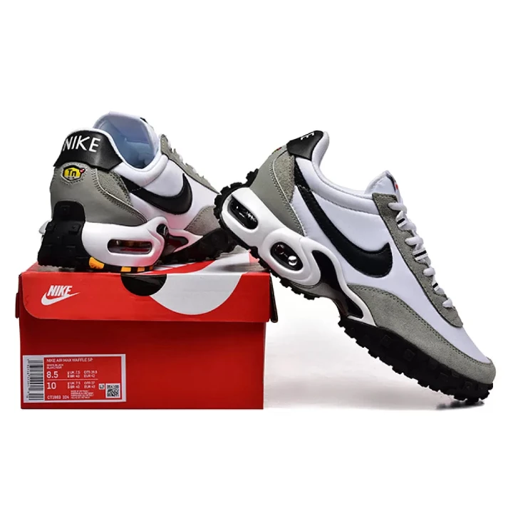 NIKE Air Max "Waffle Racer"