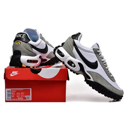 NIKE Air Max "Waffle Racer"