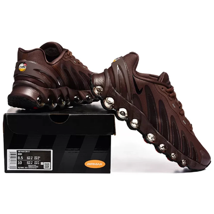 NIKE Air Max DN8 "Burgundy Crush"