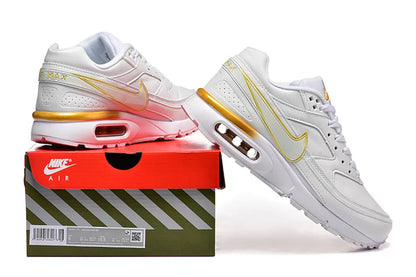 NIKE Air Max BW