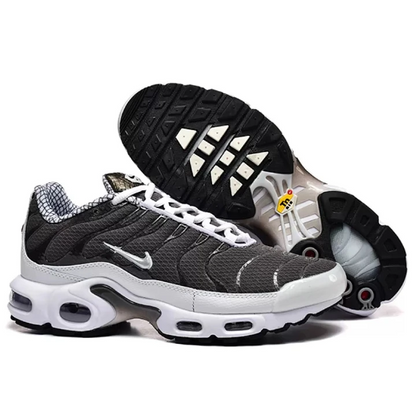 NIKE Air Max Plus "Year Of The Snake"