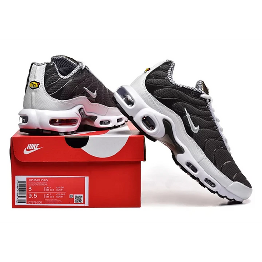 NIKE Air Max Plus "Year Of The Snake"
