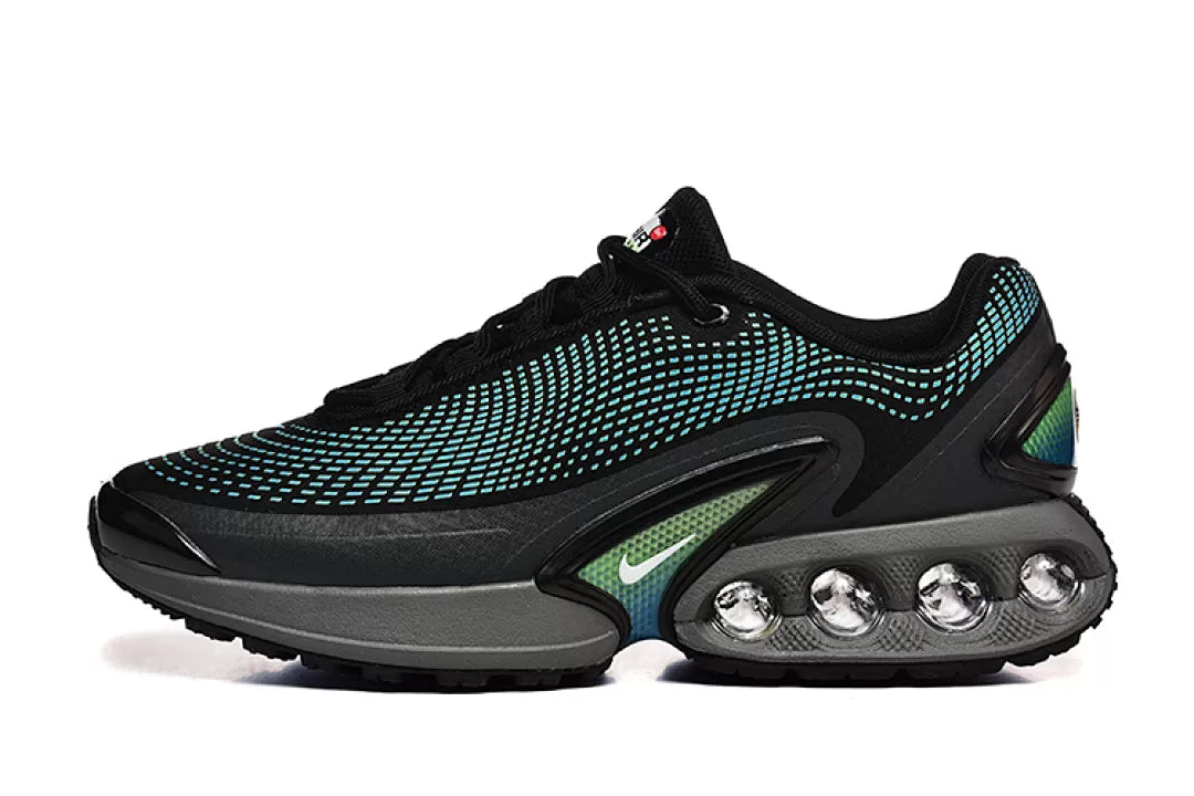 NIKE Air Max DN