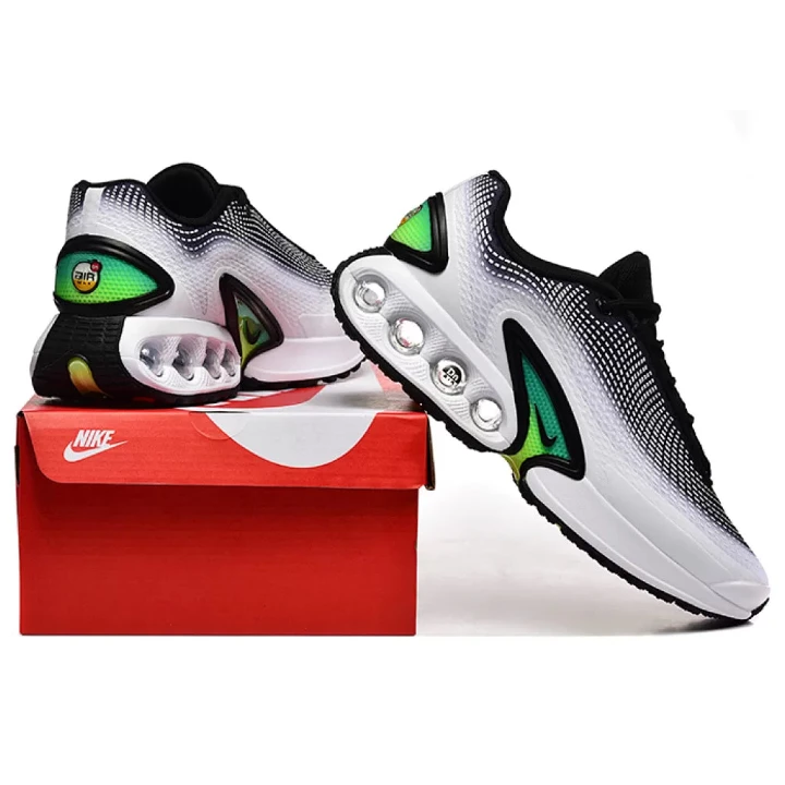 NIKE Air Max DN