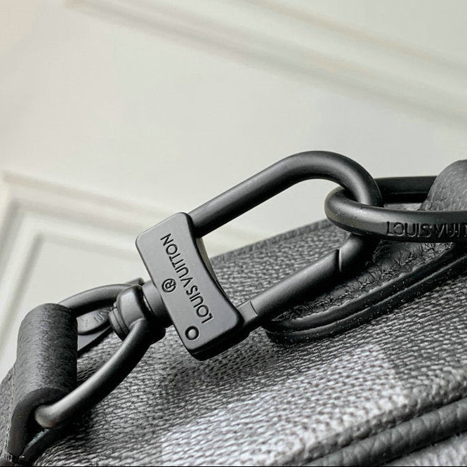 Sacoche Mini Soft Trunk Damoflage LOUIS VUITTON