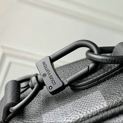 Sacoche Mini Soft Trunk Damoflage LOUIS VUITTON