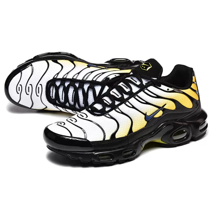 NIKE Air Max Plus