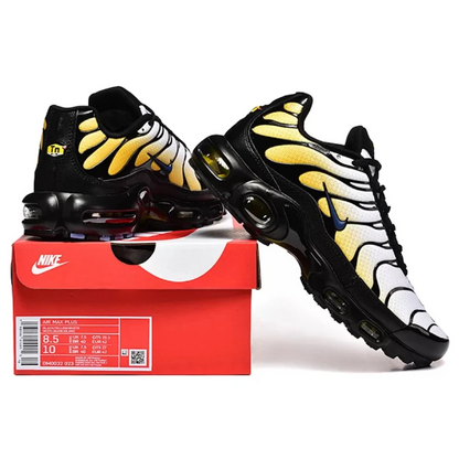 NIKE Air Max Plus