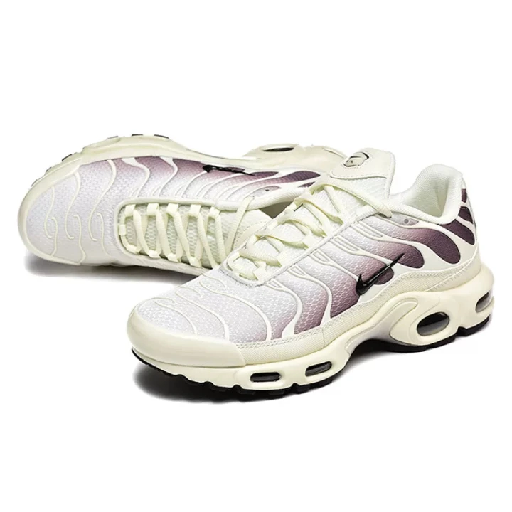NIKE Air Max Plus "Orewood"