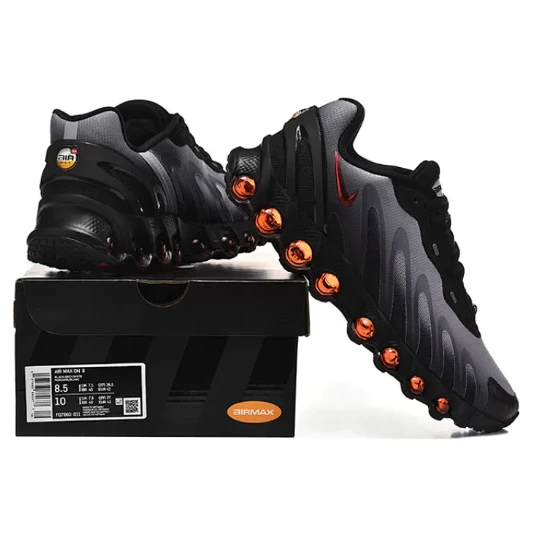 NIKE Air Max DN8