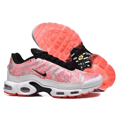 NIKE Air Max Plus "Azaleas"