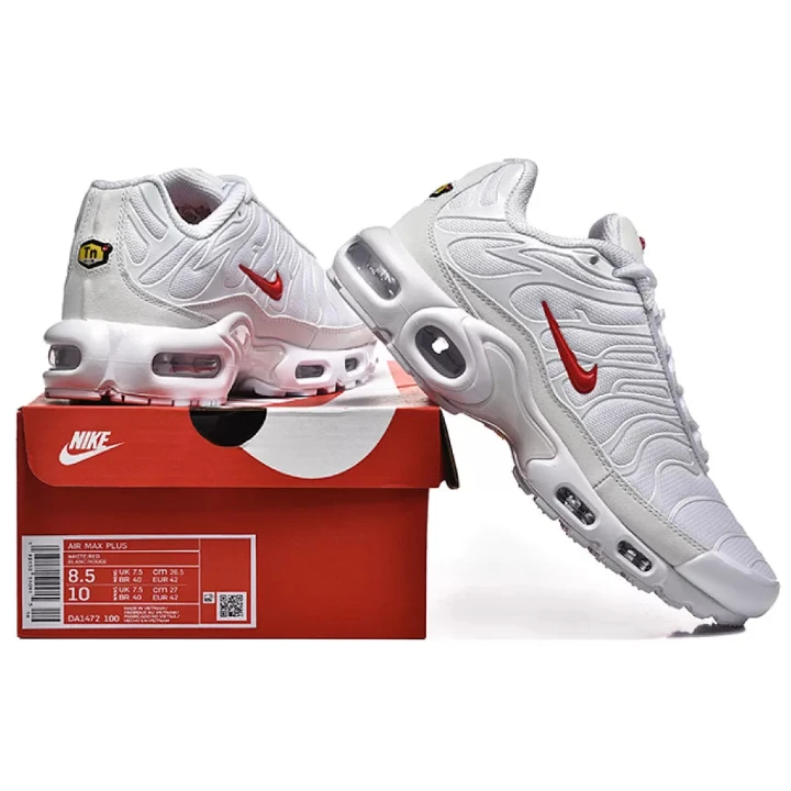 NIKE Air Max Plus X Supreme