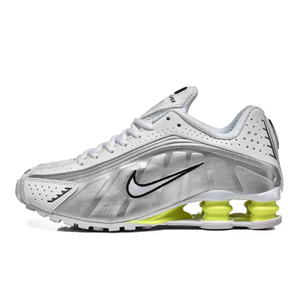 NIKE Shox R4