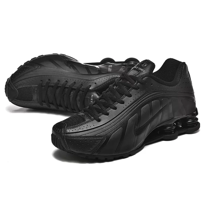 NIKE Shox R4
