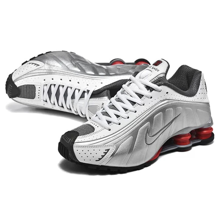 NIKE Shox R4