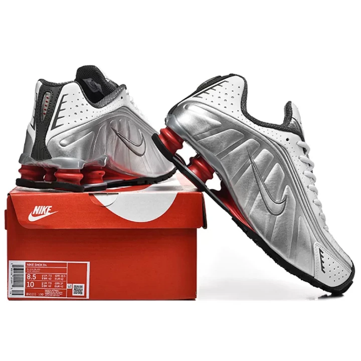 NIKE Shox R4