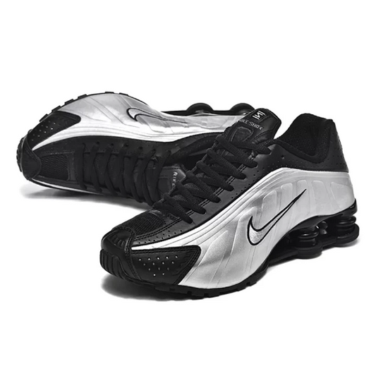 NIKE Shox R4