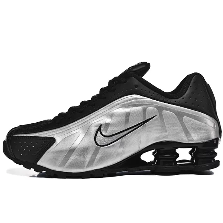NIKE Shox R4