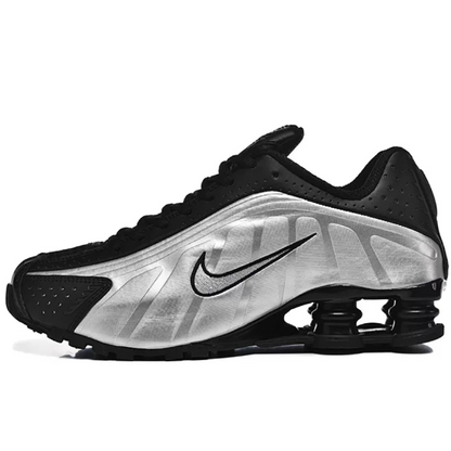NIKE Shox R4