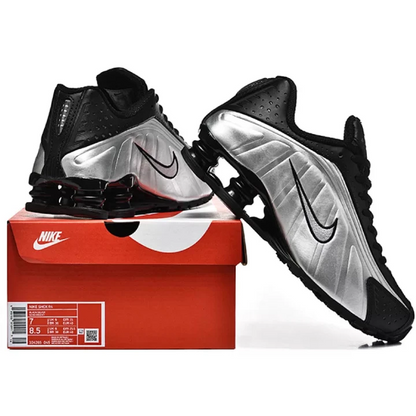 NIKE Shox R4