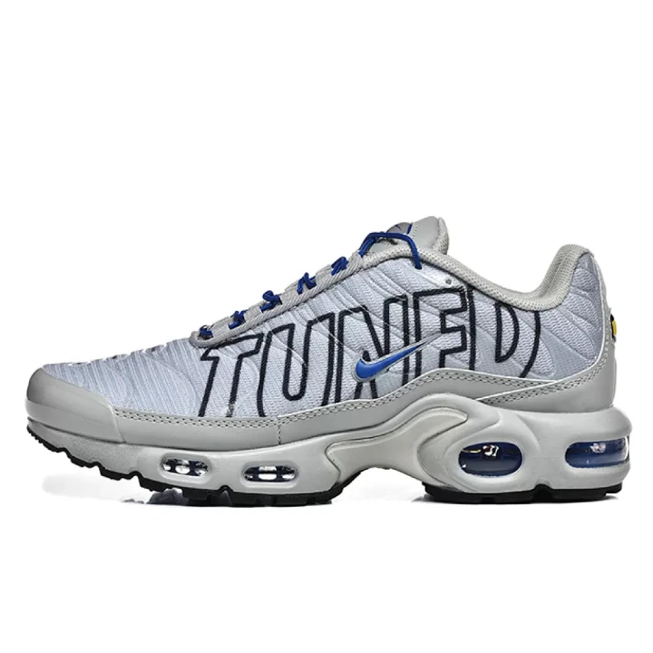 NIKE Air Max Tuned