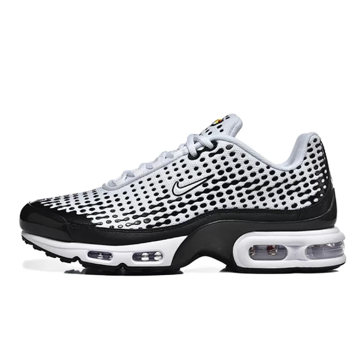 NIKE Air Max Plus VII "Kyllian Mbappé"