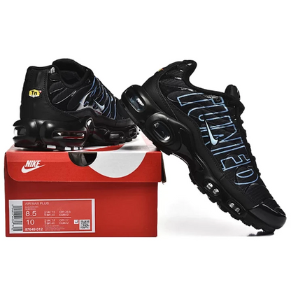 NIKE Air Max Tuned