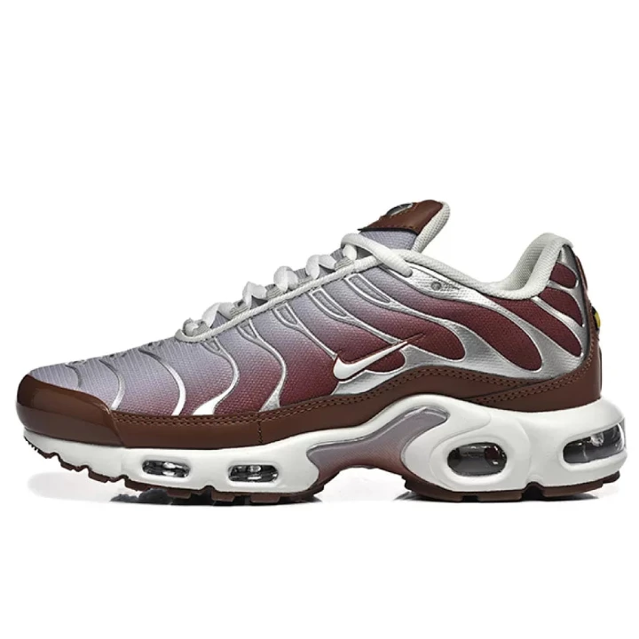 NIKE Air Max Plus "Orewood"