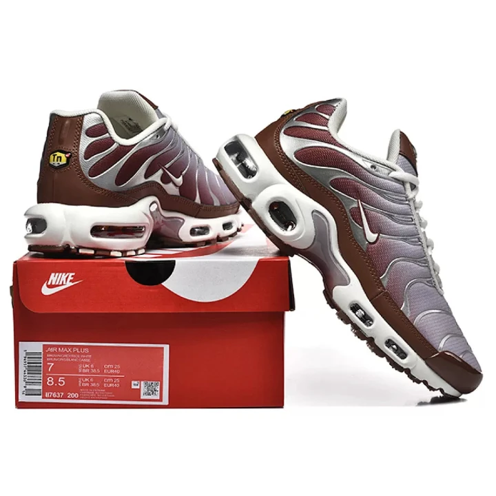 NIKE Air Max Plus "Orewood"