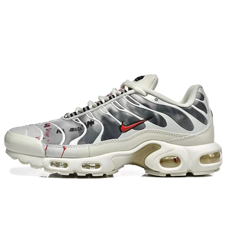 NIKE Air Max Plus "Graphic"