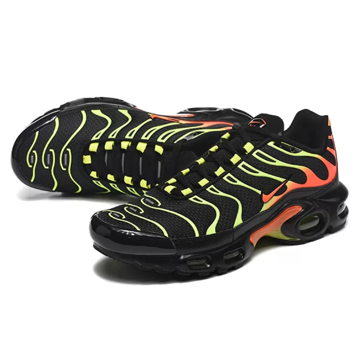 NIKE Air Max Plus "Sunrise"