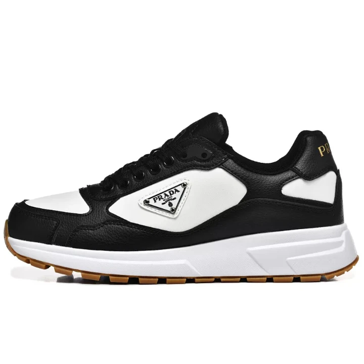 PRADA Prax 01