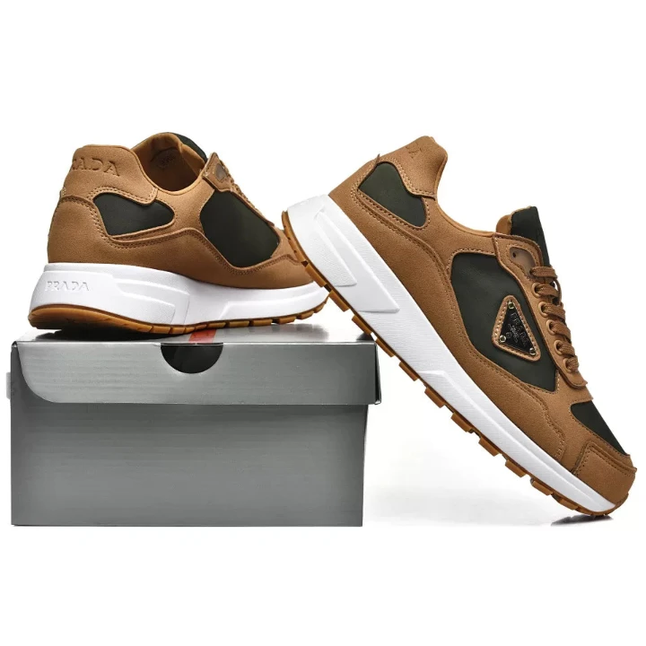 PRADA Prax 01