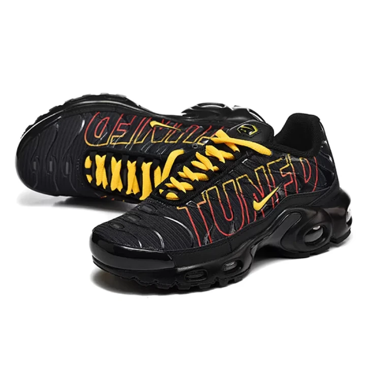 NIKE Air Max Tuned