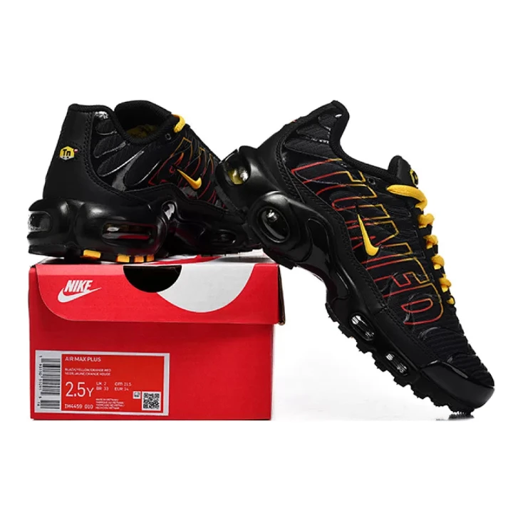 NIKE Air Max Tuned