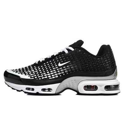 NIKE Air Max Plus VII
