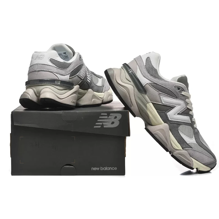 NEW BALANCE 9060