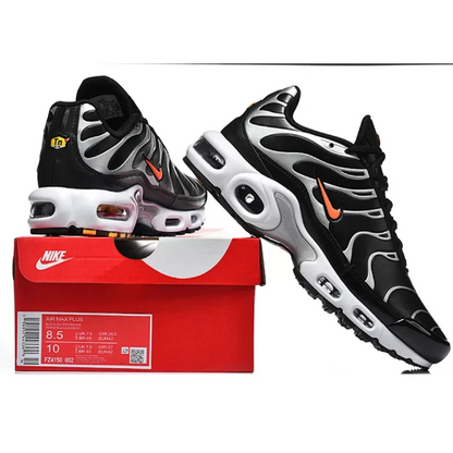 NIKE Air Max Plus "Black Grey Hyper Crimson"