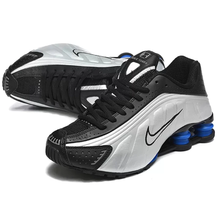 NIKE Shox R4