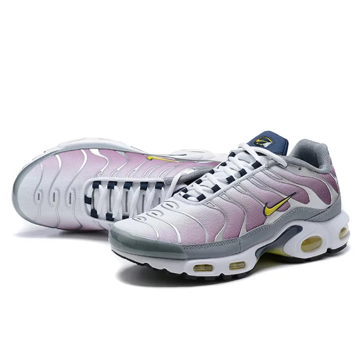 NIKE Air Max Plus "Violet Dust Hogh Voltage"