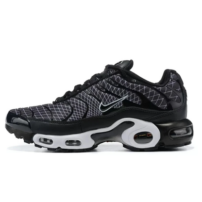 NIKE Air Max Plus "Black Anthracite White"