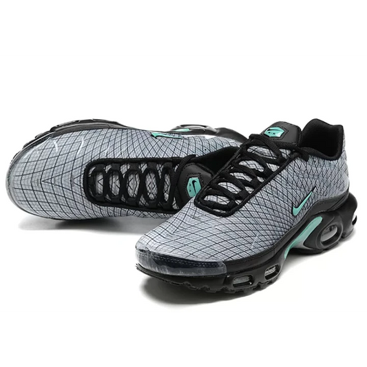 NIKE Air Max Plus "Spirograph'