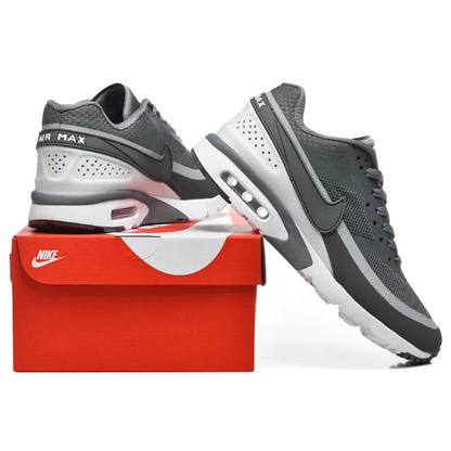 NIKE Air Max BW