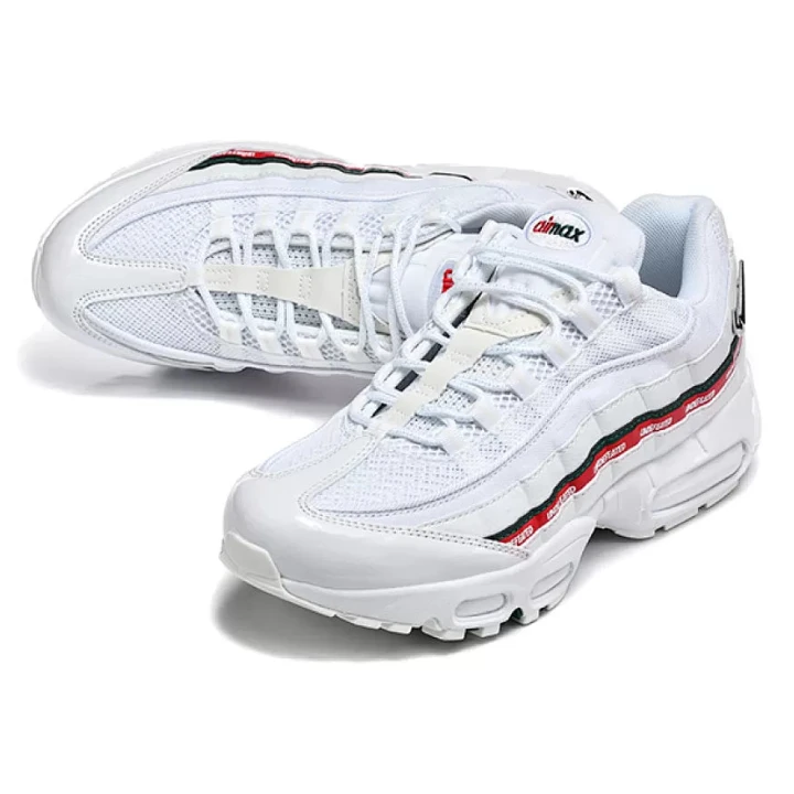 NIKE Air Max 95 X Undefeated
