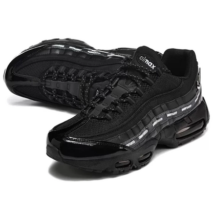 NIKE Air Max 95 X Undefeated